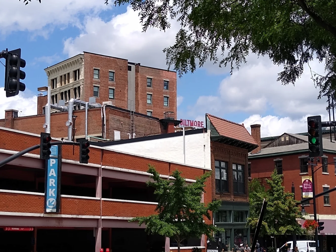 download-b8bac58655b6