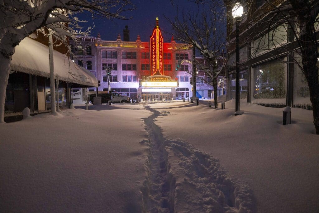 I’m A Photographer Who Lives Downtown. When the Blizzard Hit, I Knew It Was My Chance to Document History.