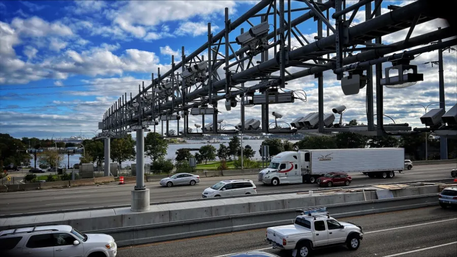 RI federal judge deals truckers another loss in legal fight over tolls
