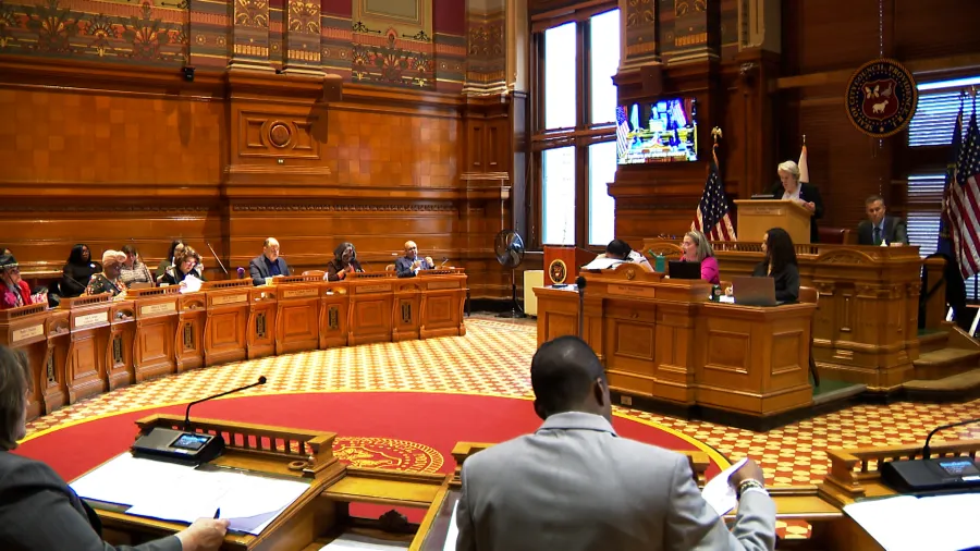 Providence councilors pass historic rent control ordinance in first vote
